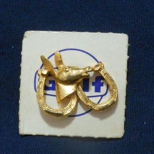 Gulf Oil presidential pin, Democrat Donkey